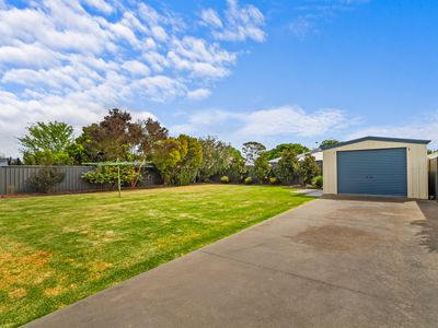 14 Thornley Court, Sale
