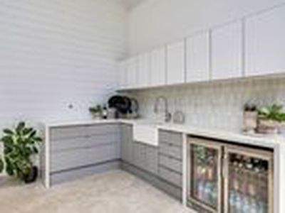 61 Fretwell Road, White Rock