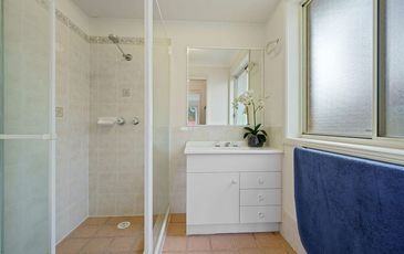 1 Anchorage Circle, Summerland Point