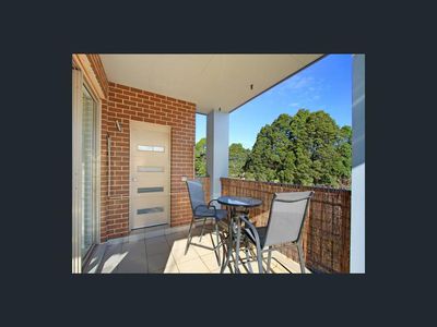 9 / 5-7 Princes Highway, Figtree