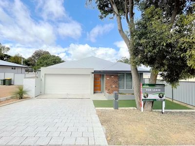 11 Park Road, Byford