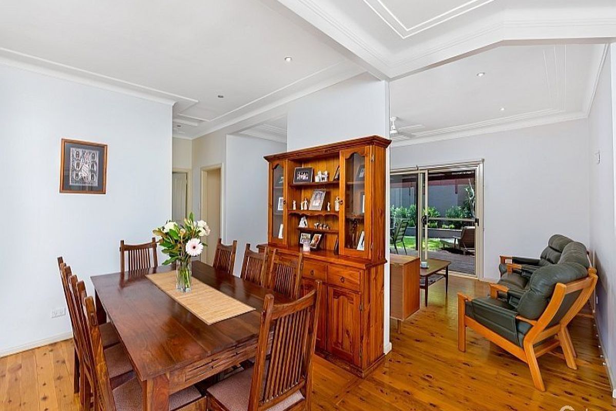 1 / 31 Wells Street, East Gosford