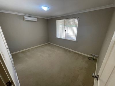 57 Kippilaw Loop, Carramar