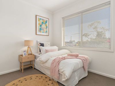 16 / 106 Broderick Road, Carrum Downs