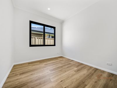 12 Brolga Promenade, Willetton