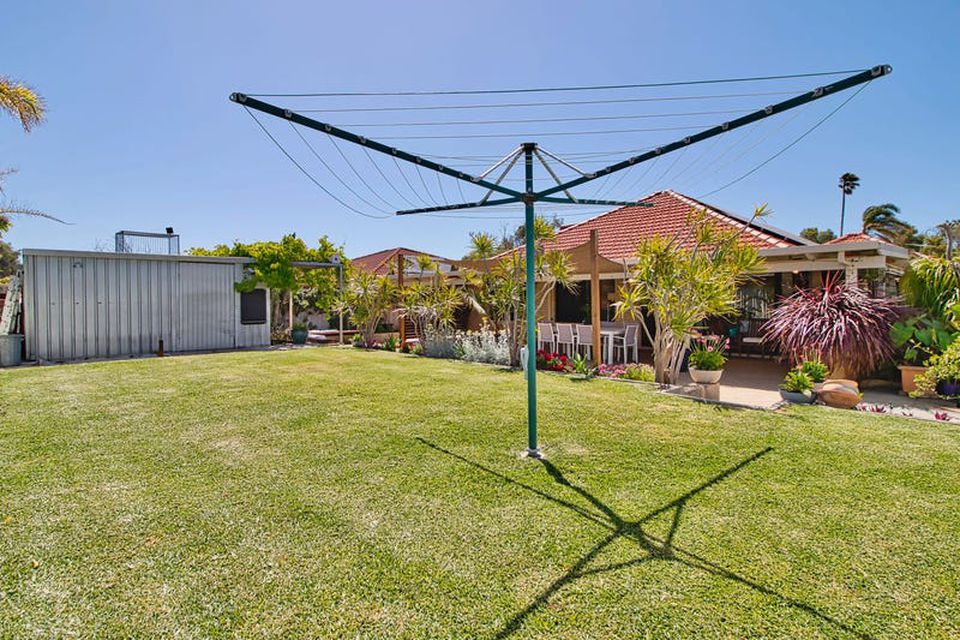 27 Holcombe Road , Warnbro