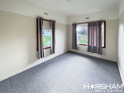 17 Philip Street, Horsham