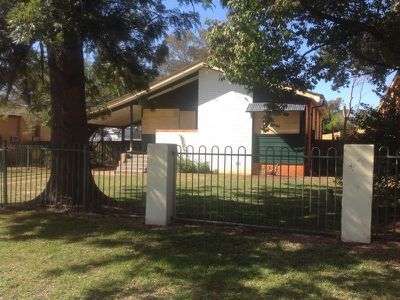 18 Columbia Drive, Dubbo