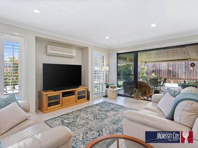 60 Cedar Cutters Crescent, Cooranbong