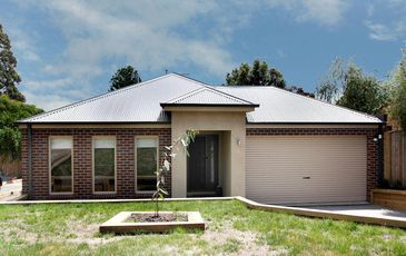 16 Lyle Avenue, Beaconsfield