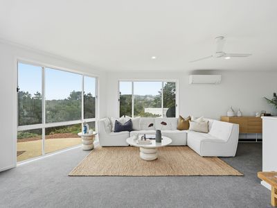 2 / 17a Thagenna Road, Carlton