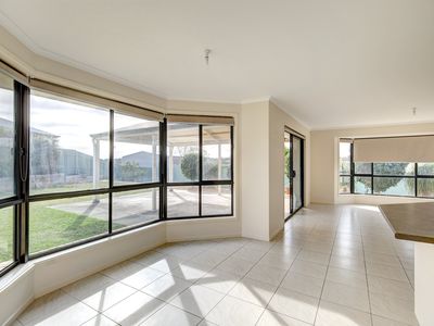 14 Henry Moss Court, Murray Bridge