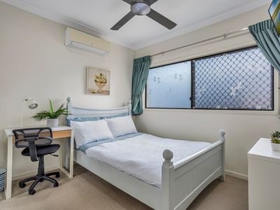 16 City View Crescent, Mooroobool