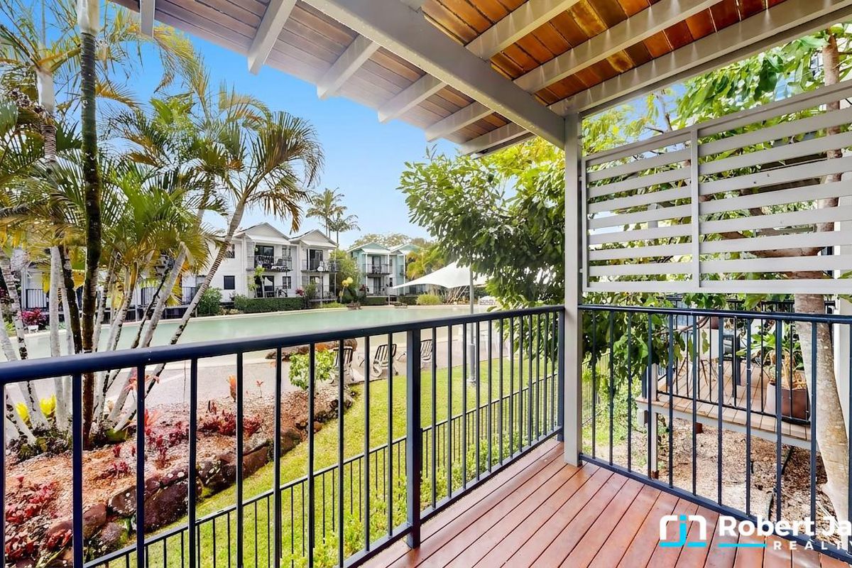 523 & 524 / 3 Hilton Tce, Tewantin
