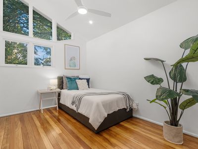 25 Veronica Avenue, Daisy Hill