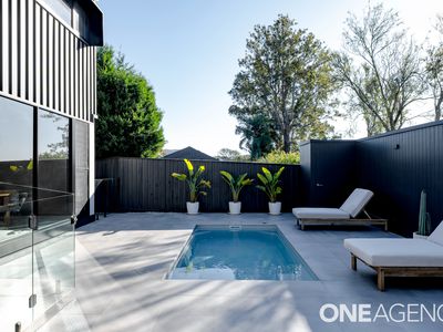 24 Matthew Street, Fairy Meadow