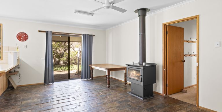 59 Shiffner Street, Violet Town