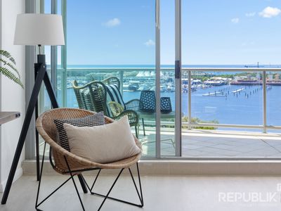1605 / 1 Como Crescent, Southport