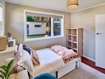 316 Main Road, Tawa
