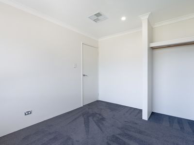 15 Jitarning Brace, Baldivis