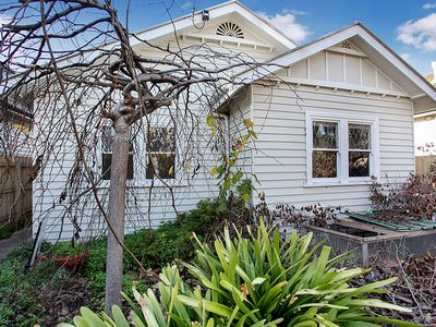 17 Deakin Street, Yarraville