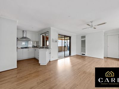 4 FULHAM CLOSE, Hampton Park
