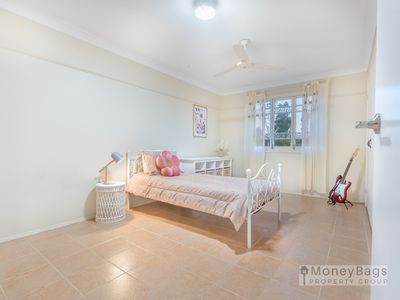 19-23 Crows Ash Court, Flagstone