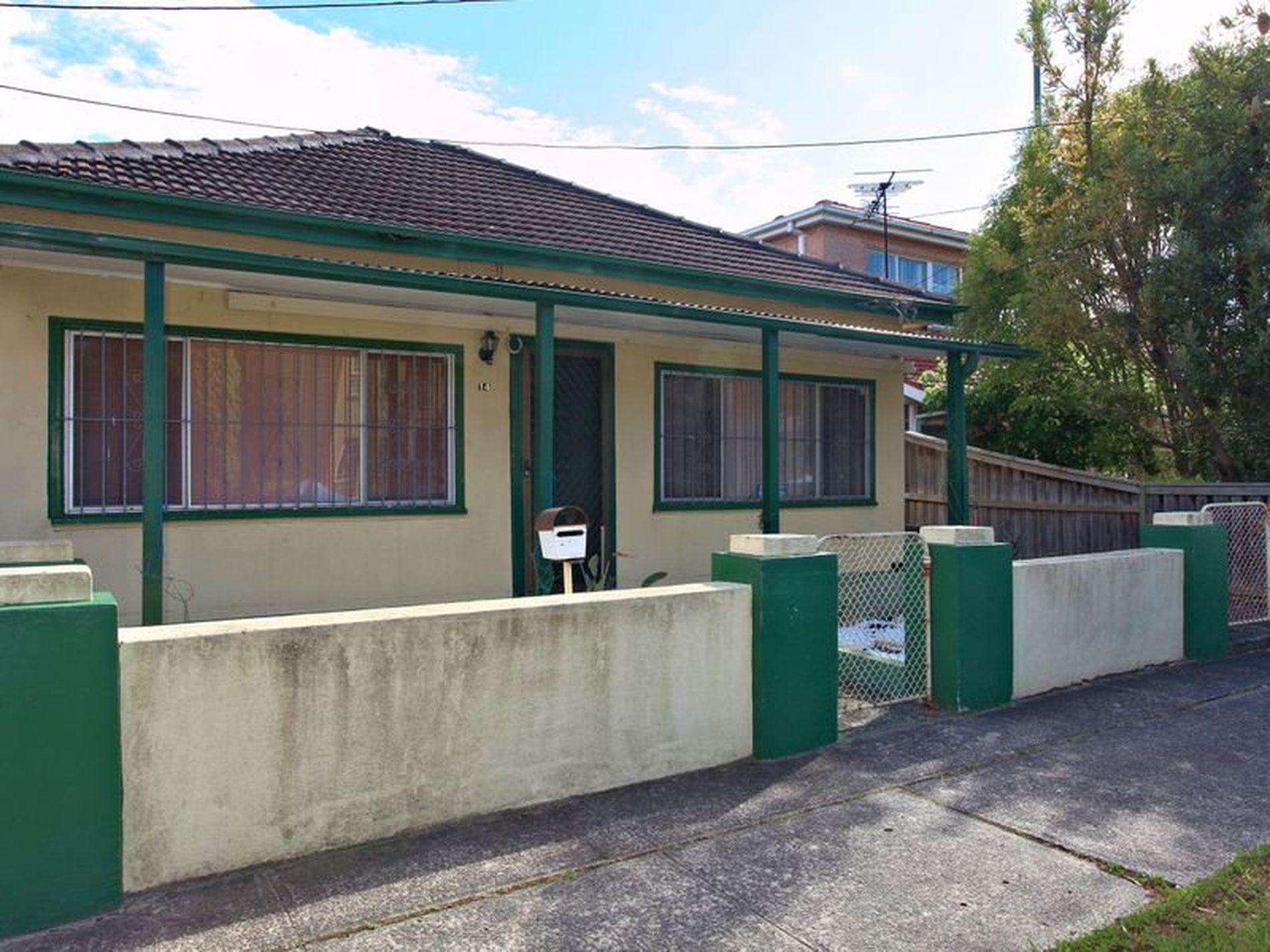 14 Linden Street, Mascot