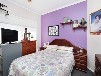 11 Blake Close, Delahey