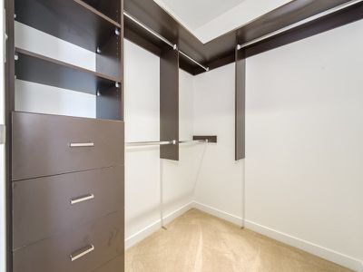 3 / 42-44 Blake Street, Southport