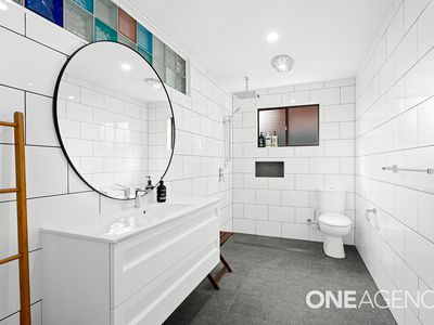 30 Little Lake Crescent, Warilla