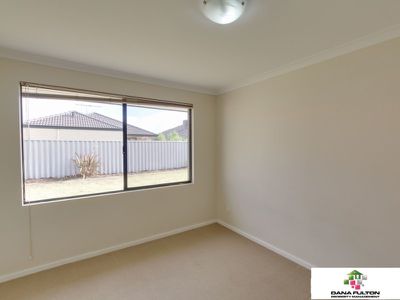 24 Coffs Bend, Secret Harbour