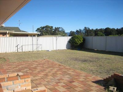 18 Kruger Ave, Windang