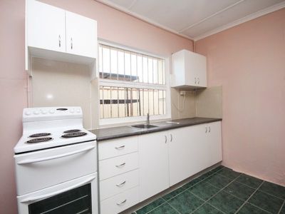 1 / 886 Canterbury Road, Lakemba