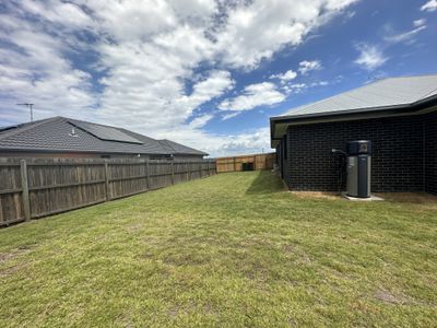 4 Leatherwood Street, Fernvale