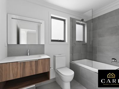 5 Knotwood Street, Narre Warren