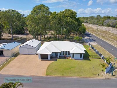 2 Driftwood Place, Woodgate