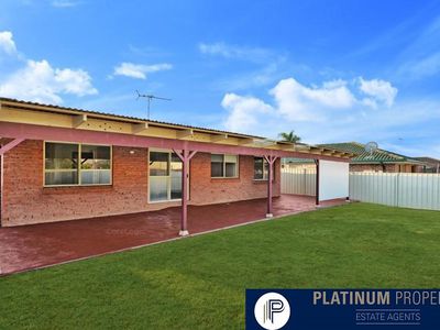 14 Carandini Street, St Helens Park