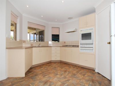 35 Bracklemann Drive, Boulder