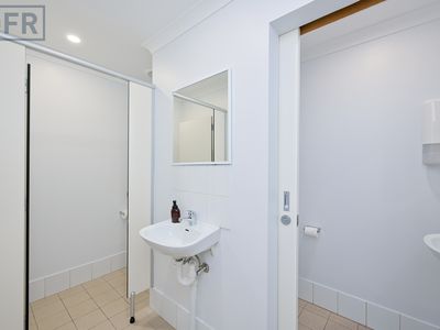 1 / 31 Council Avenue, Rockingham