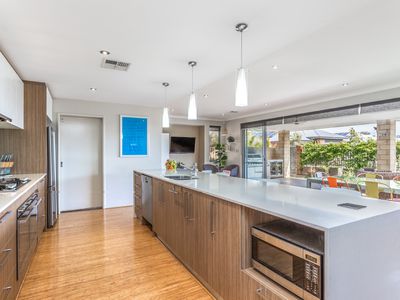 11 Januk Turn, South Guildford
