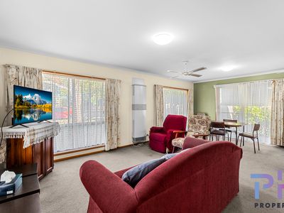 10 View Street, Kangaroo Flat