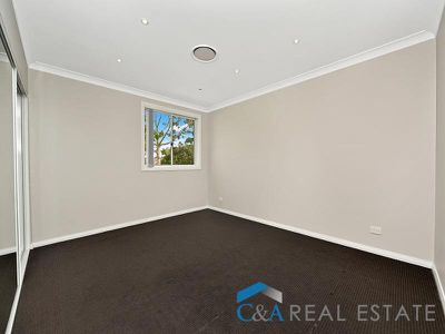 142 Hawksview St, Merrylands