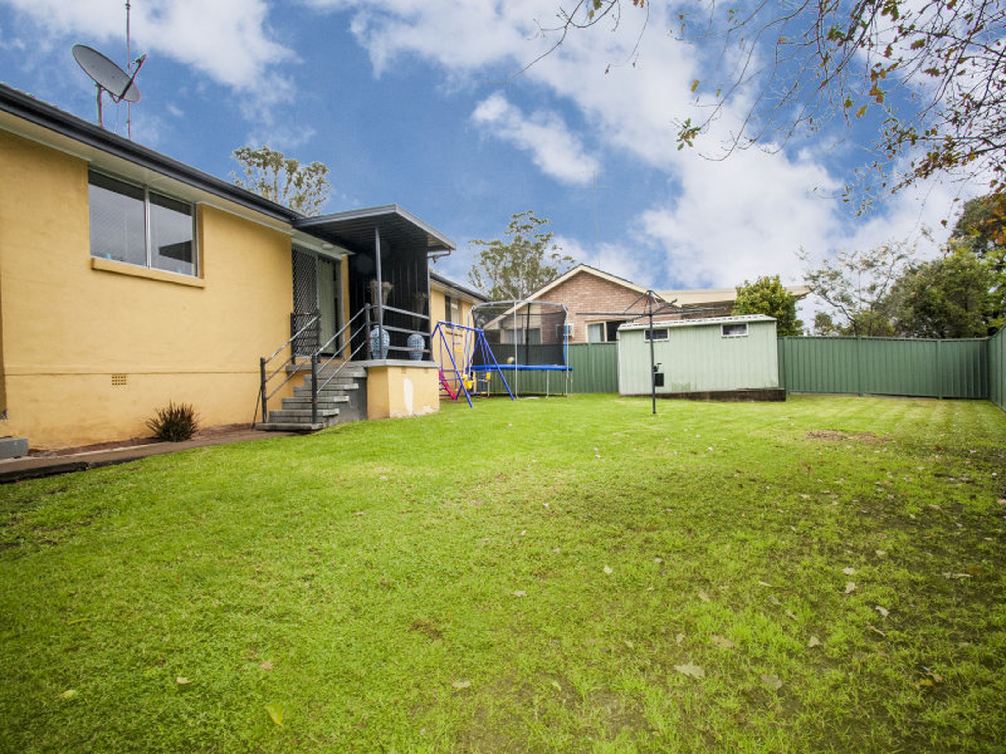 9 Hillview Ave, SOUTH PENRITH