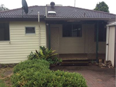 46 The Esplanade, Oak Flats