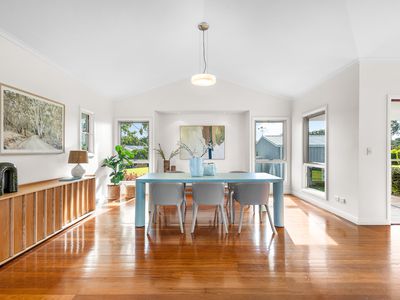 6 Taylor Drive, Pomona