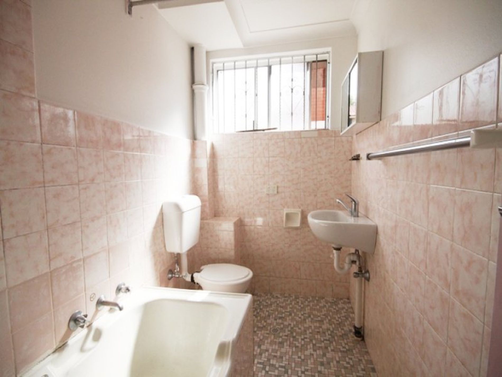 5 / 4 Shadforth Street, Wiley Park