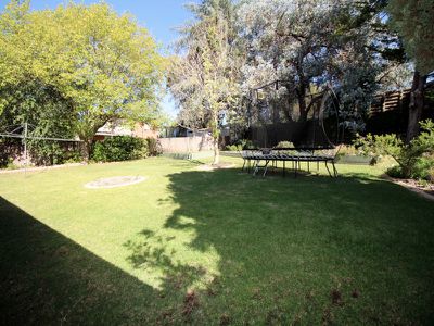 16 Casey Circuit, West Bathurst