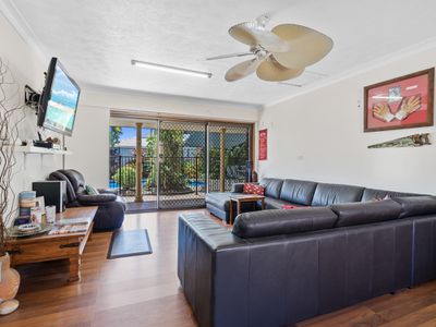 65 K P Mcgrath Drive, Elanora