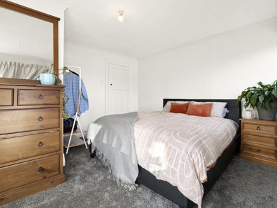 63 English Avenue, Mornington